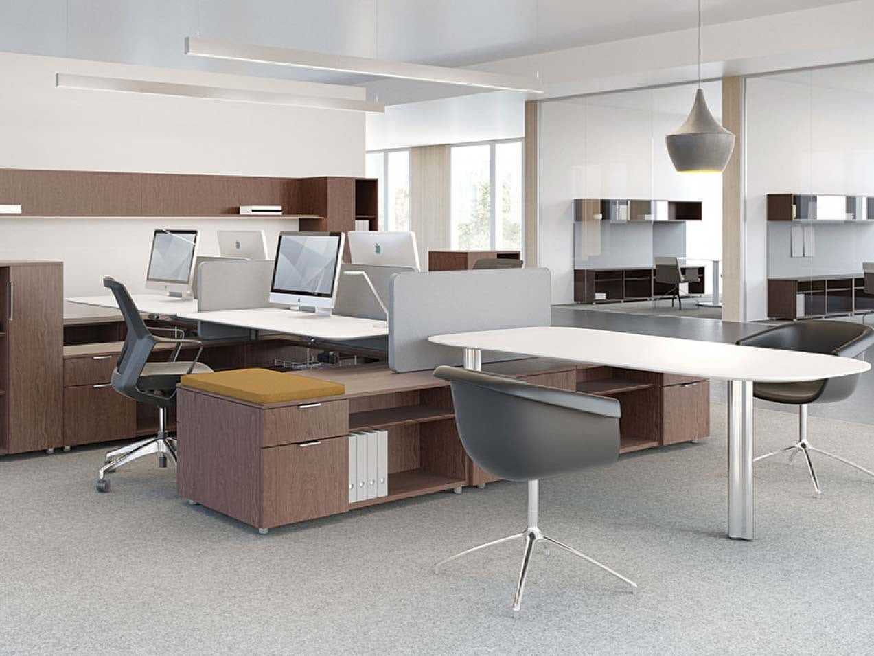 OFFICE FURNITURE FOR A MIAMI-BASED NEWSROOM