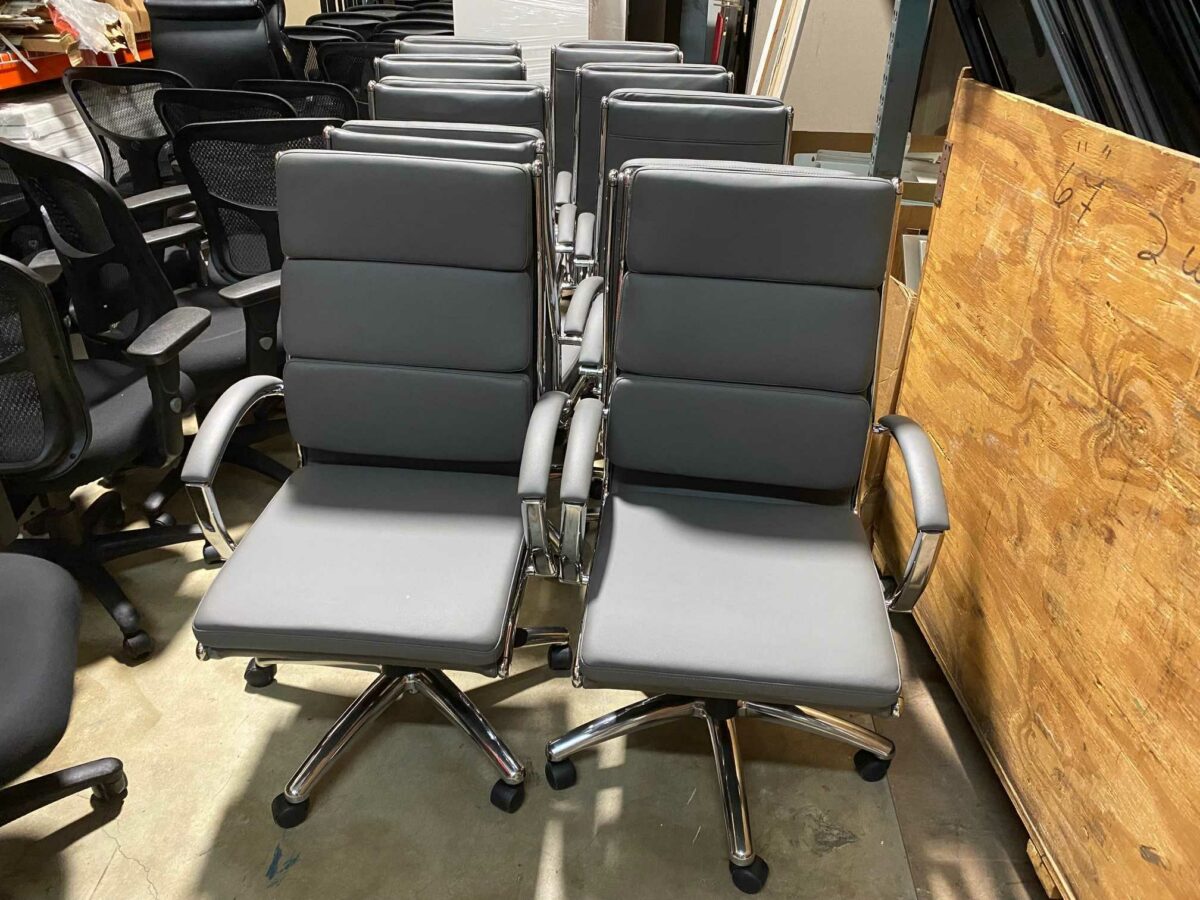 Used Office Furniture In South Florida | Used Desks, Used Chairs and More